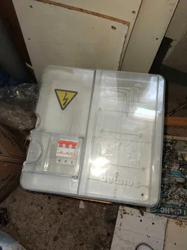 Щит пластиковый под 3 ф счётчики