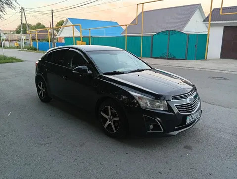 Шевроле Круз (Chevrolet Crus)