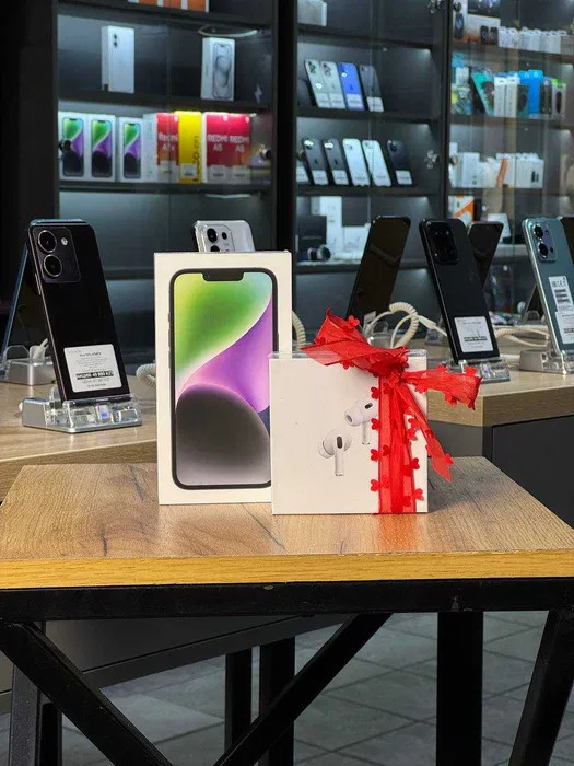 Новый телефон Apple iPhone 14 128/Айфон 14 128 + AirPods в подарок