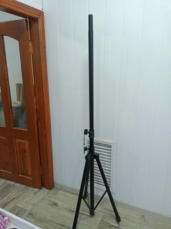 Продам Стойка для акустической системы NOMAD KHS SKS-8531JB 3 штуки. Б\у в отличном состоянии. Торг возможен