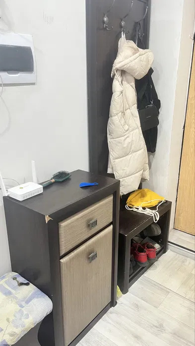 Мебель в прихожую.
