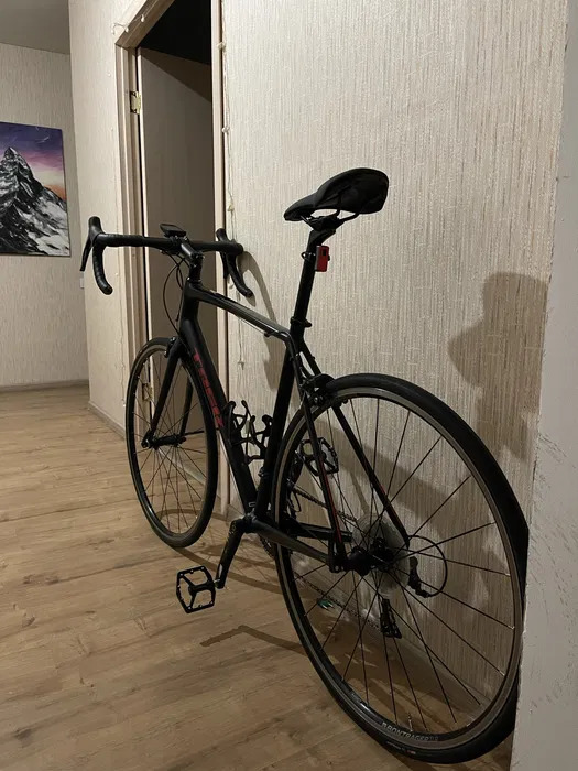Продам шоссейный велосипед Trek Domane AL 2