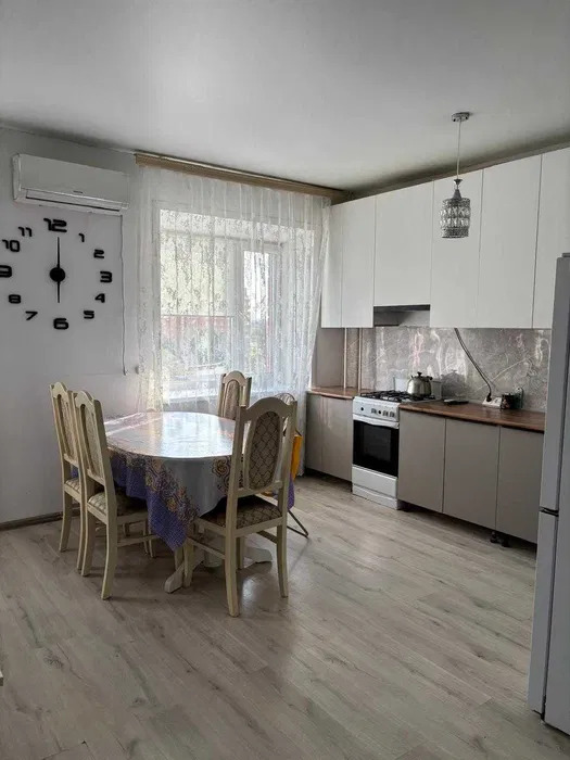Продам двухкомнатную квартиру