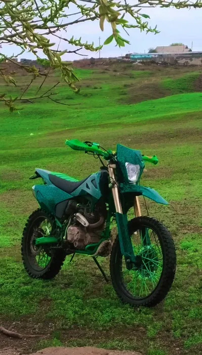 Продам эндуро 250